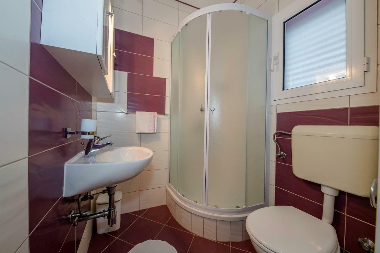 Apartmán Lili Rab Rab Town Exteriér fotografie
